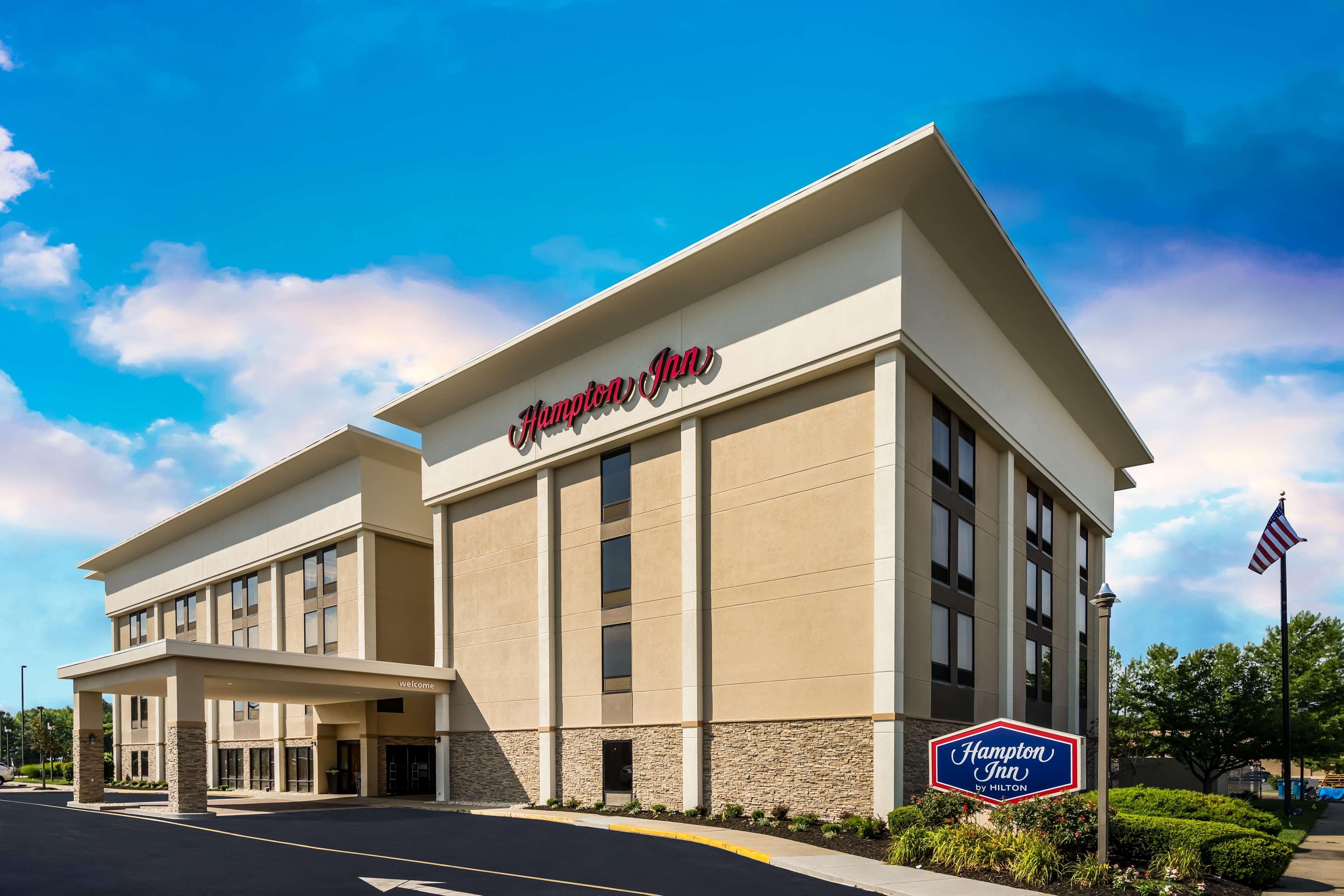 Hampton Inn Доувър Екстериор снимка