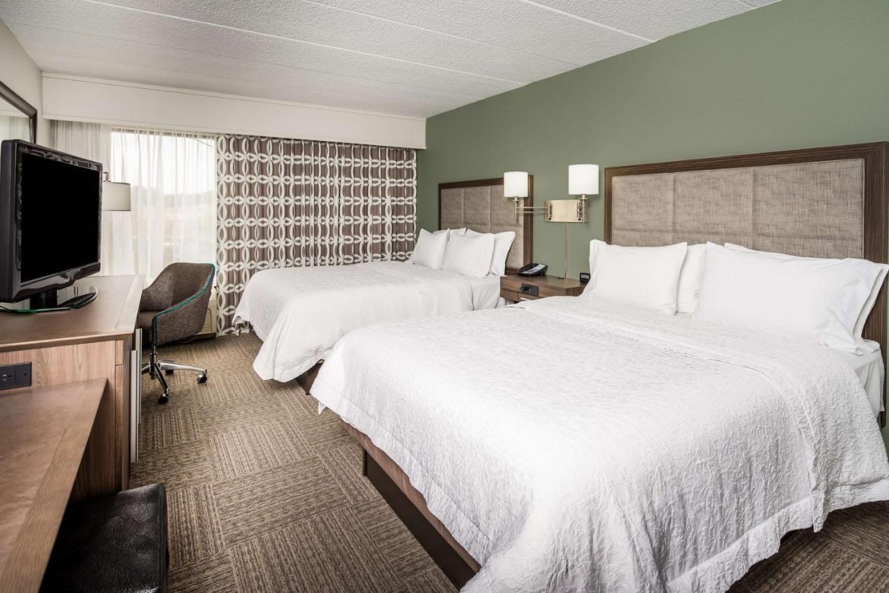 Hampton Inn Доувър Екстериор снимка