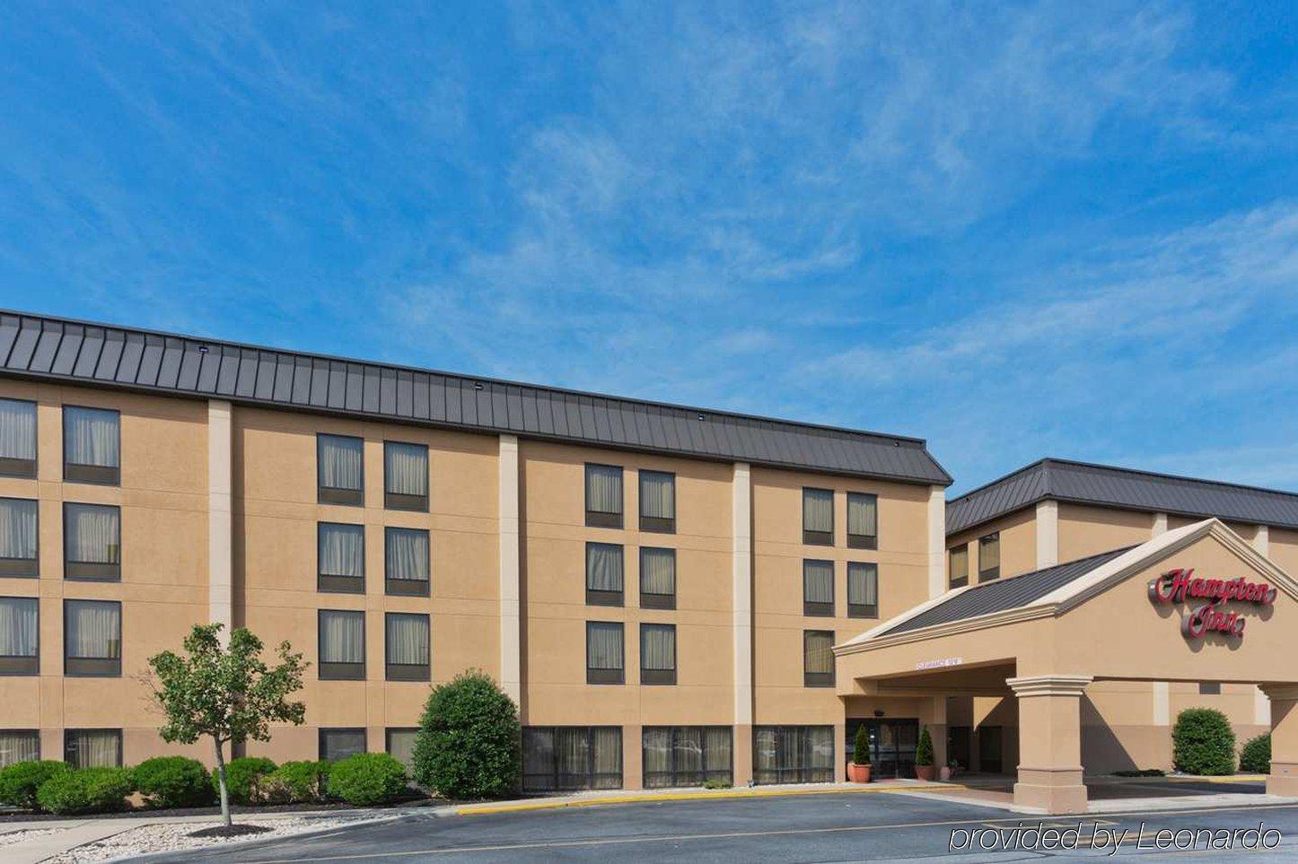 Hampton Inn Доувър Екстериор снимка