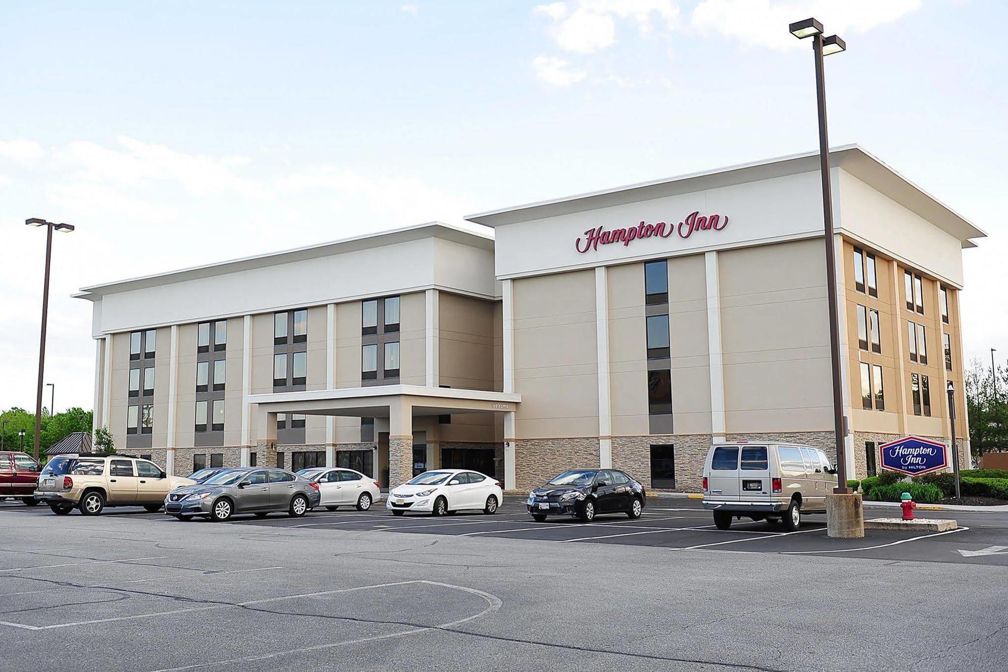 Hampton Inn Доувър Екстериор снимка