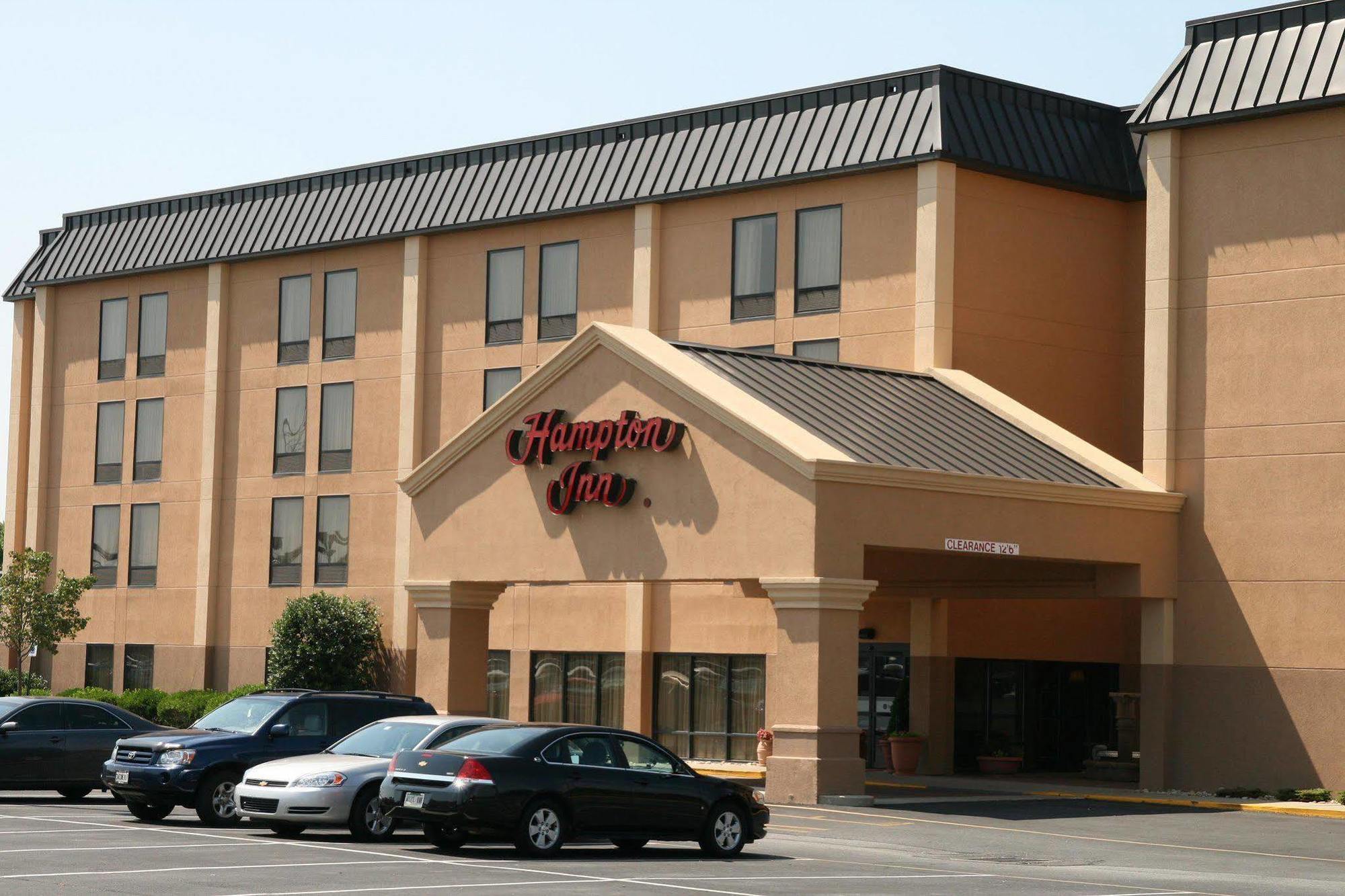 Hampton Inn Доувър Екстериор снимка