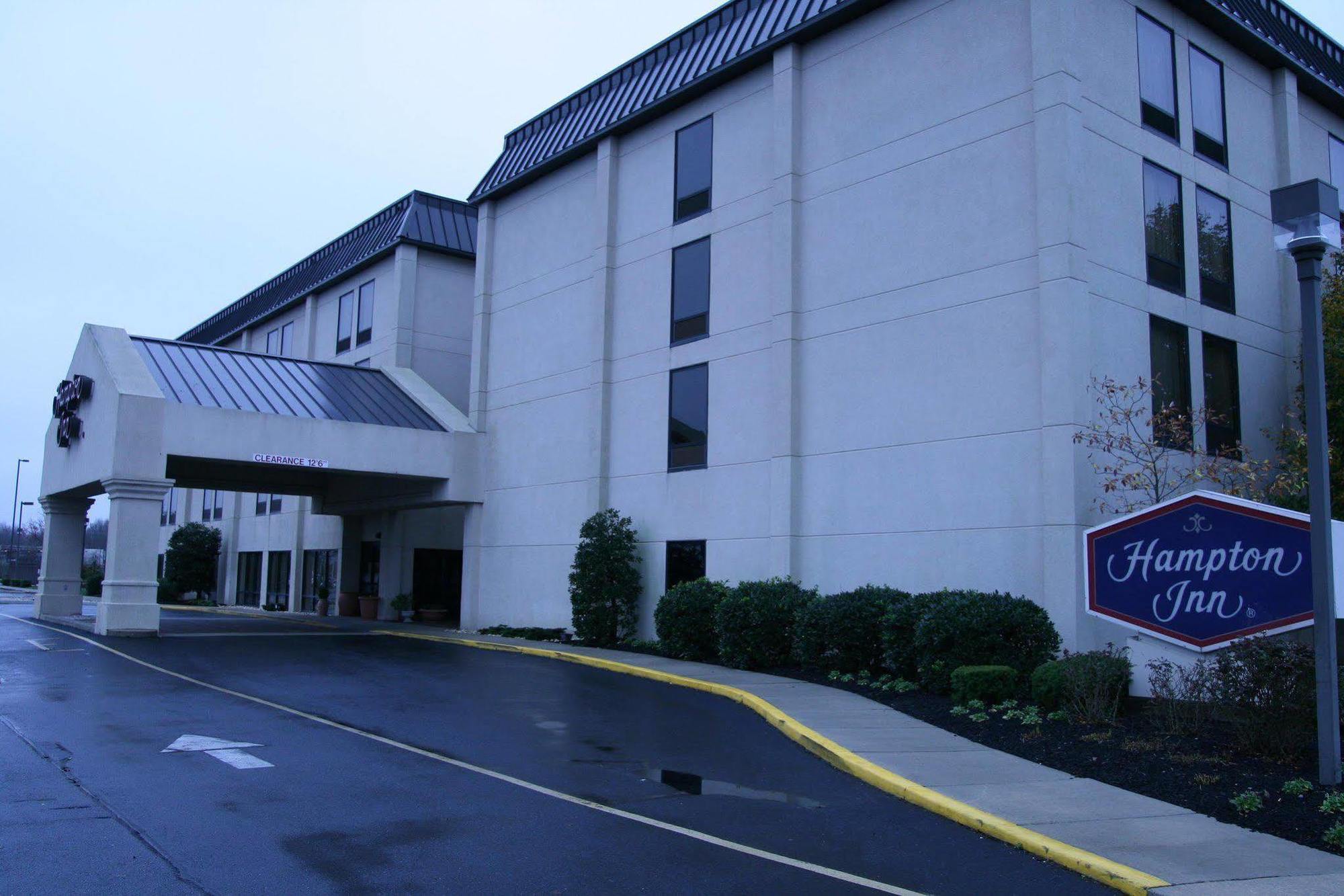 Hampton Inn Доувър Екстериор снимка